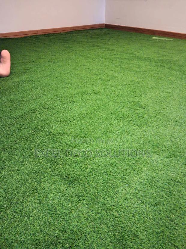 Artificial Grass Carpet – Thick Natural Feel - main view