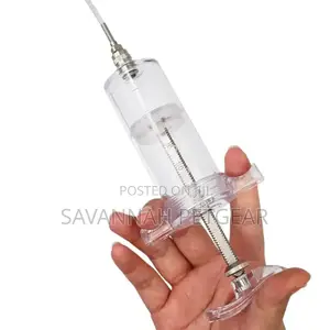 Parrot Baby Bird Feeding With a Needle Feeder (20ml, 50ml, 100ml)