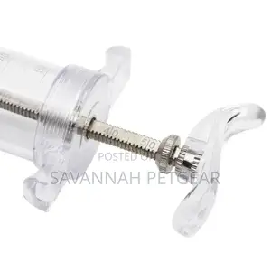 Parrot Baby Bird Feeding With a Needle Feeder (20ml, 50ml, 100ml)