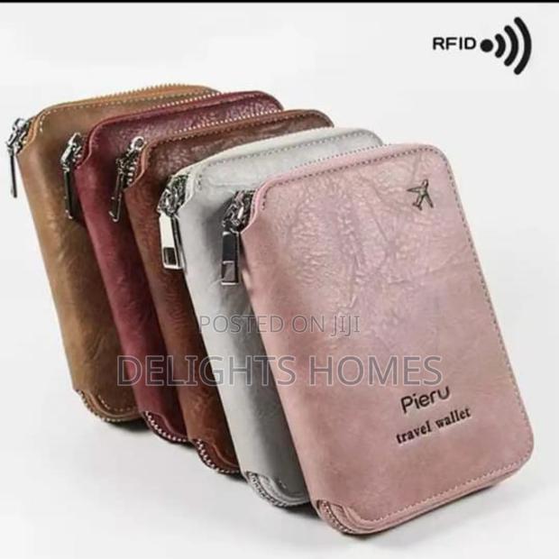 Anti-Theft Passport Holder-Hh - thumbnail 2