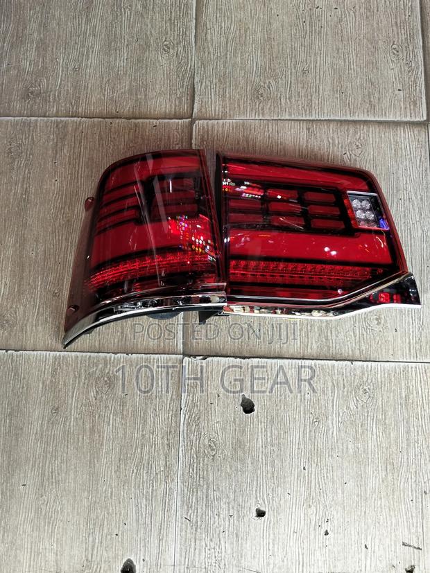 Land Cruiser Fj200 Taillamp Led-Right