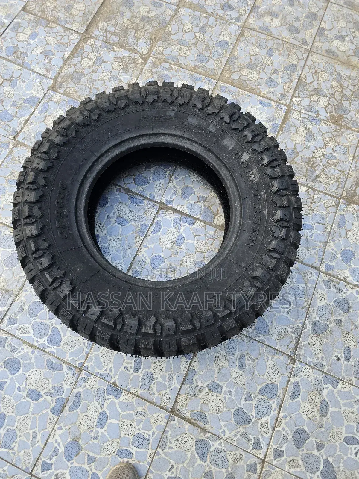 285/70r17 Comforser Cf9000