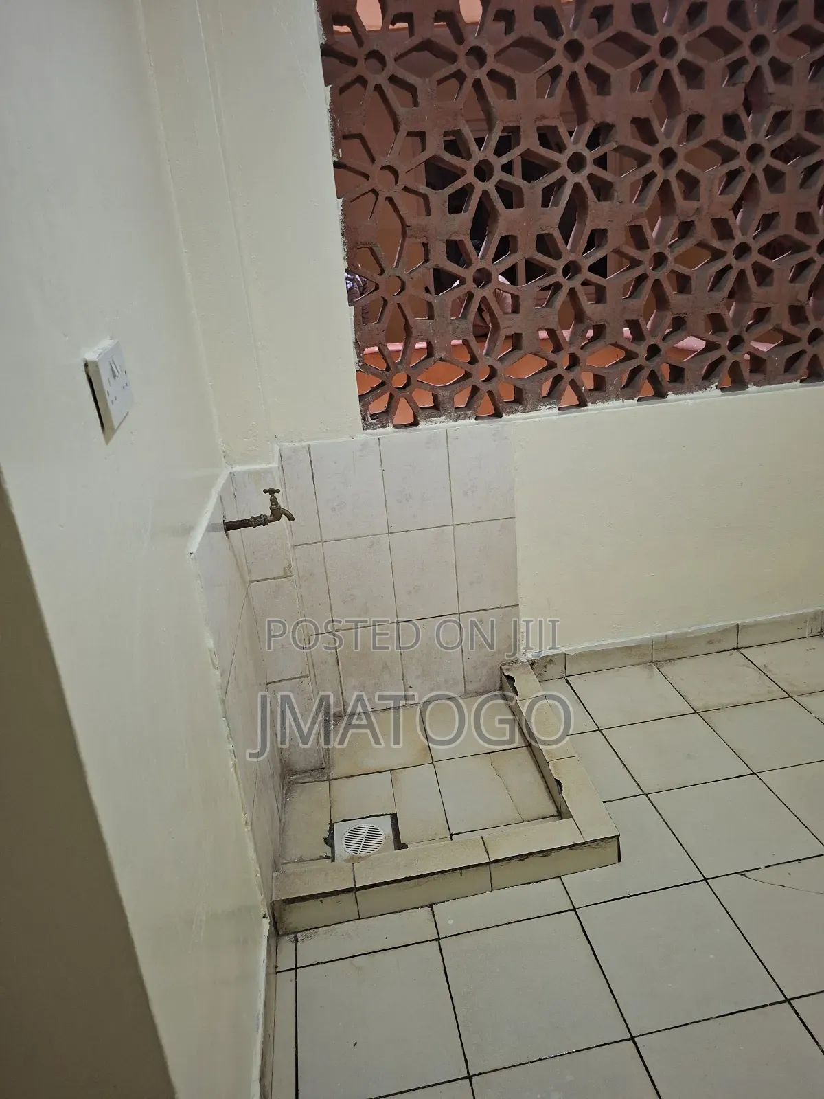 2bdrm Apartment in 360 Degrees Estate, Katani for sale