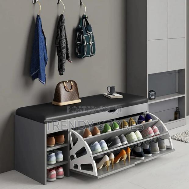 Bucket Flip Shoe Rack - main view