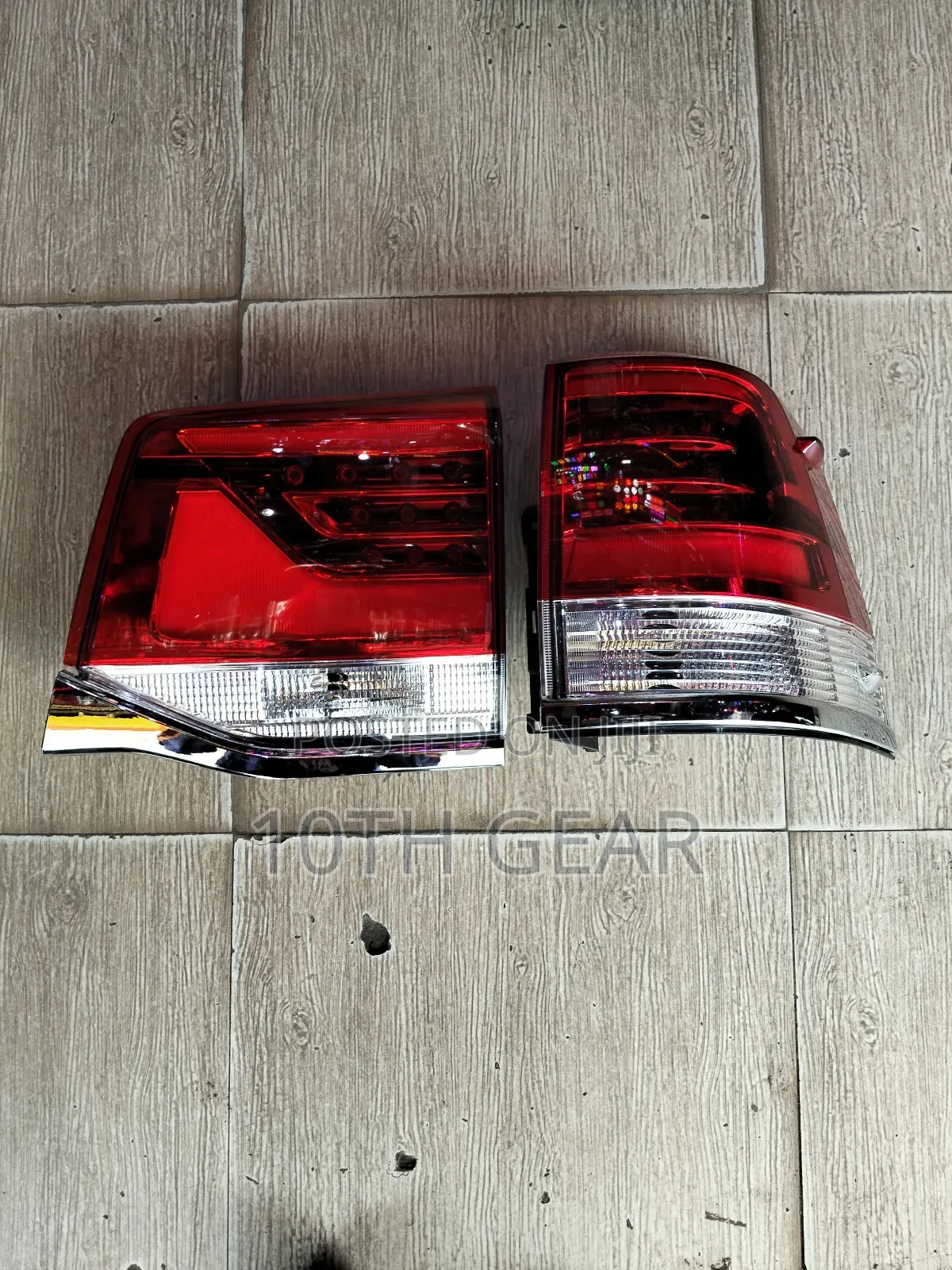 Land Cruiser Fj200taillamp Original -Left