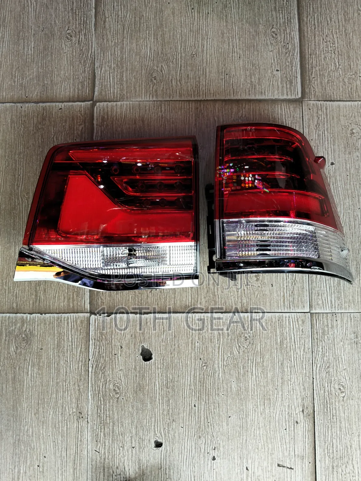 Land Cruiser Fj200taillamp Original -Left
