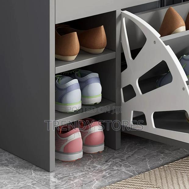 Bucket Flip Shoe Rack