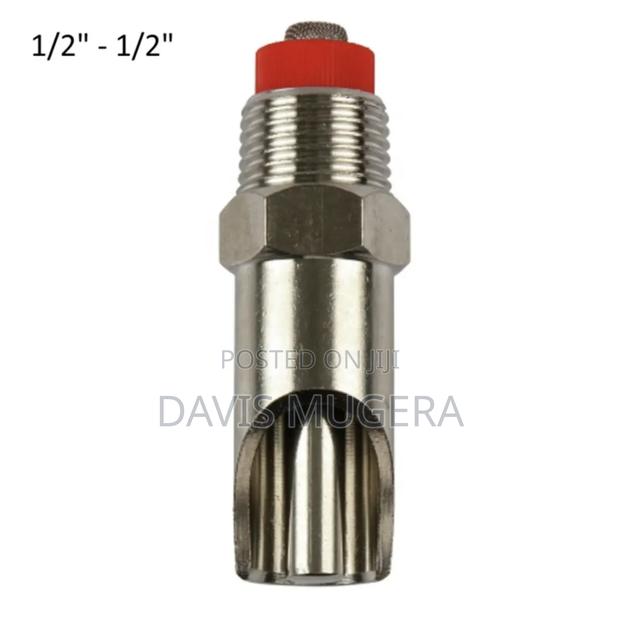 High Quality Automatic Pig Nipple Drinkers - 1/2" Stainless Steel - thumbnail 2