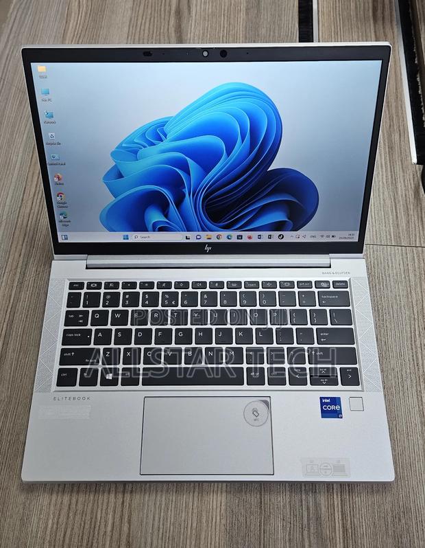Laptop HP EliteBook 830 G8 16GB Intel Core I7 SSD 512GB