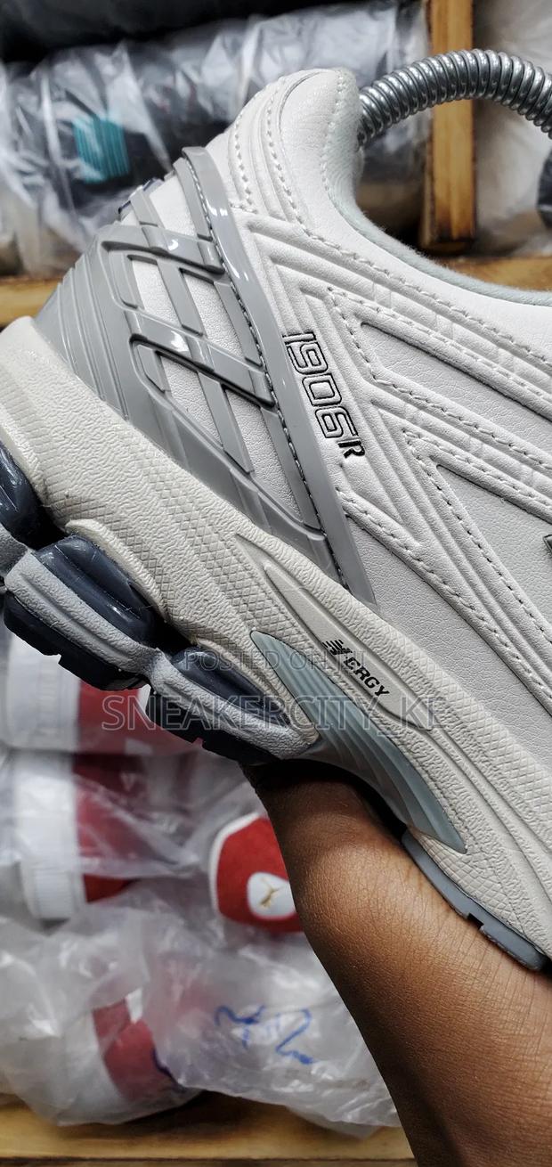 New Balance 1906r - thumbnail 4