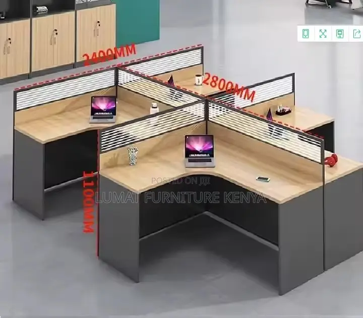 Modern Curved Office Workstation – 4 Users