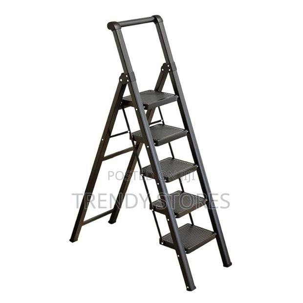 Foldable Ladder - main view