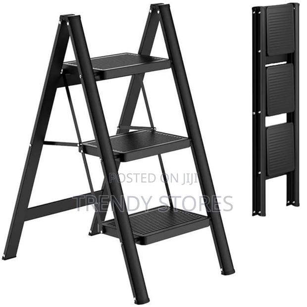 Foldable Ladder