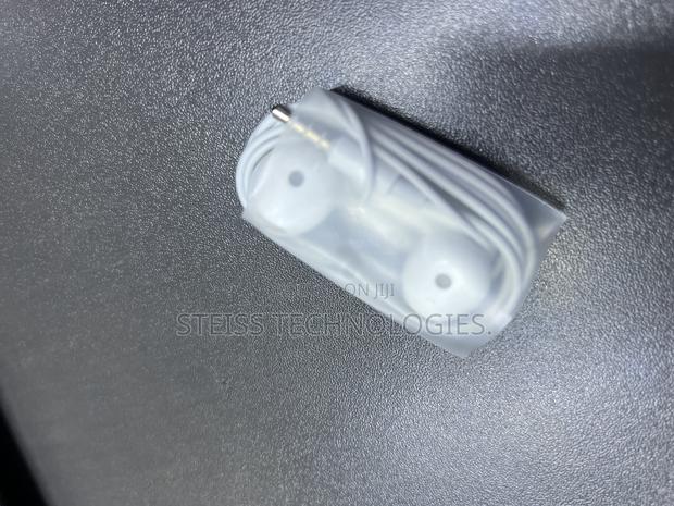 Oppo White Wired Headsets - thumbnail 2