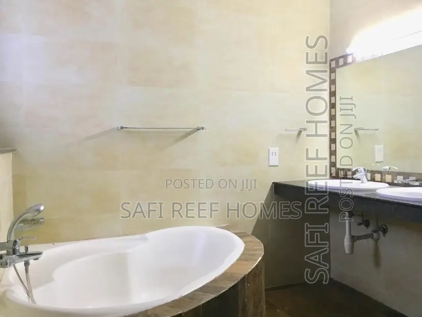 4bdrm Apartment in Nyali for rent