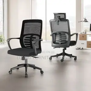 Ergonomic Desk Chair – Professional Office Seating