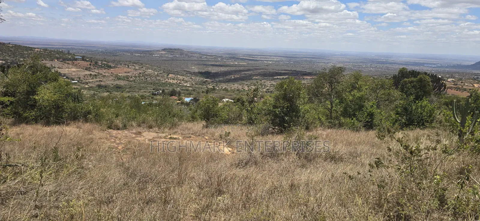 2 Acres for Sale in Mua Hills