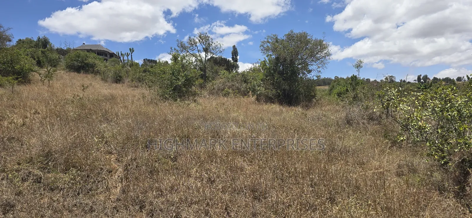 2 Acres for Sale in Mua Hills