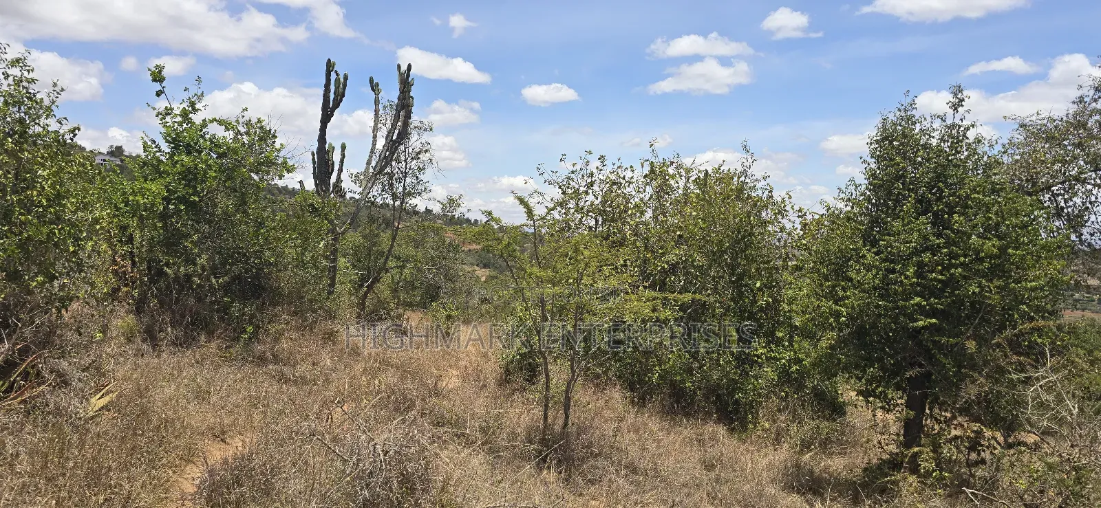 2 Acres for Sale in Mua Hills
