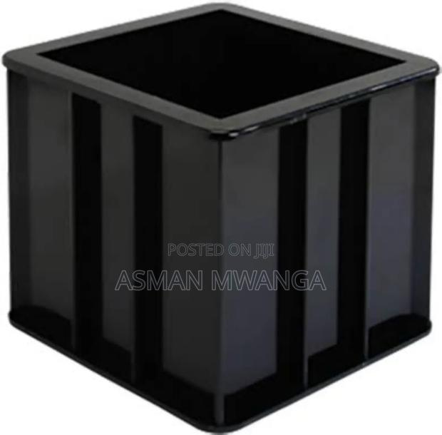 Quality Plastic Cube Moulds