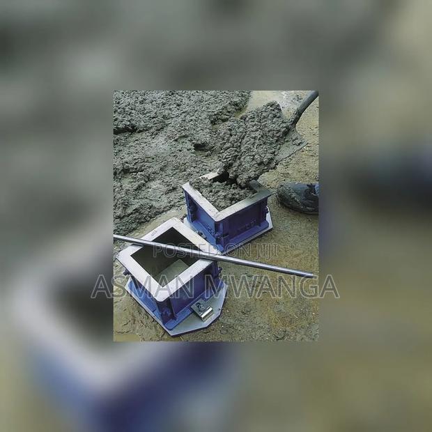 Heavy-Duty 15cm Cube Moulds