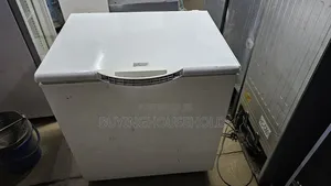Zanussi Ex Uk 250l Chest Freezer