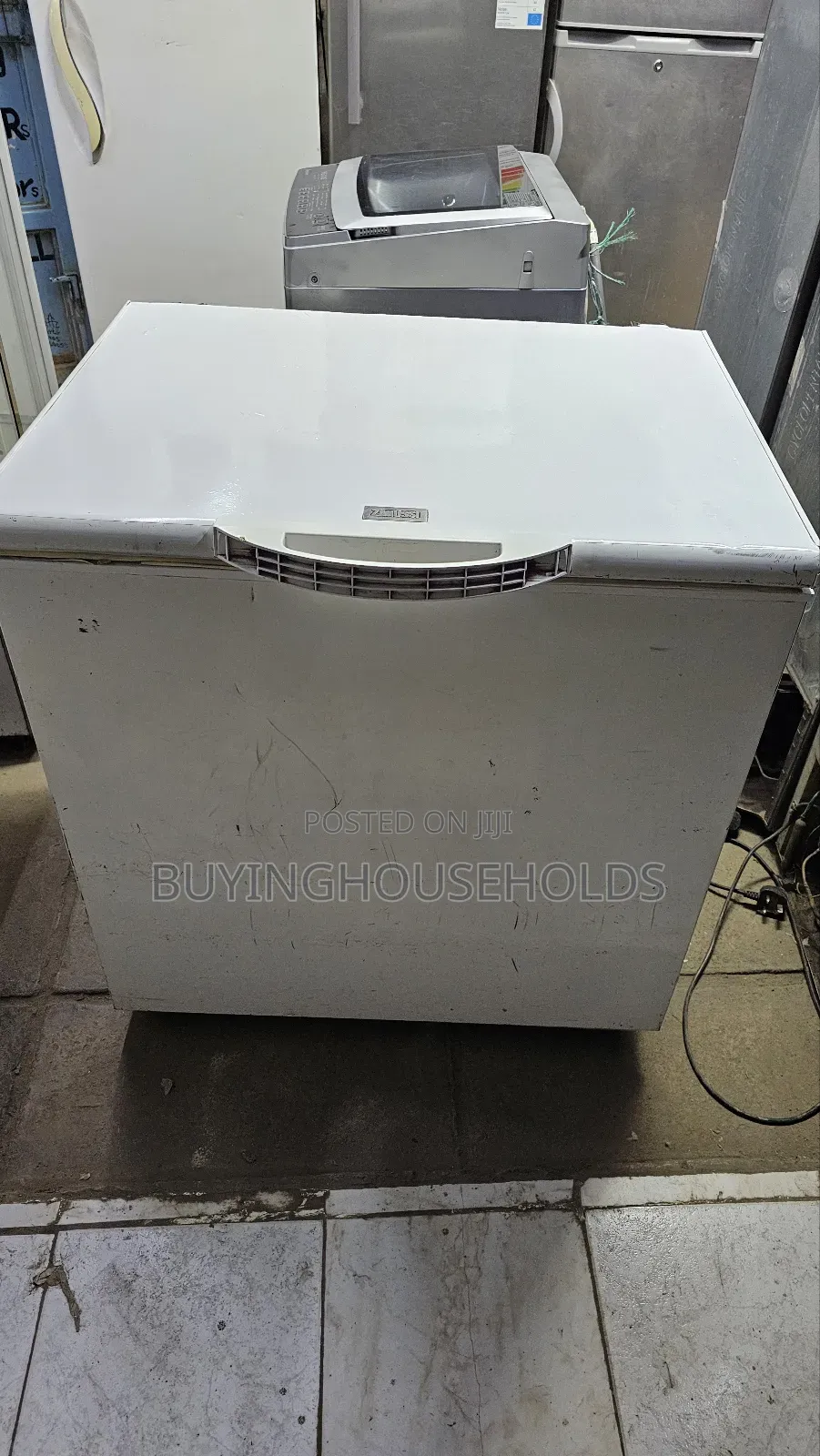 Zanussi Ex Uk 250l Chest Freezer