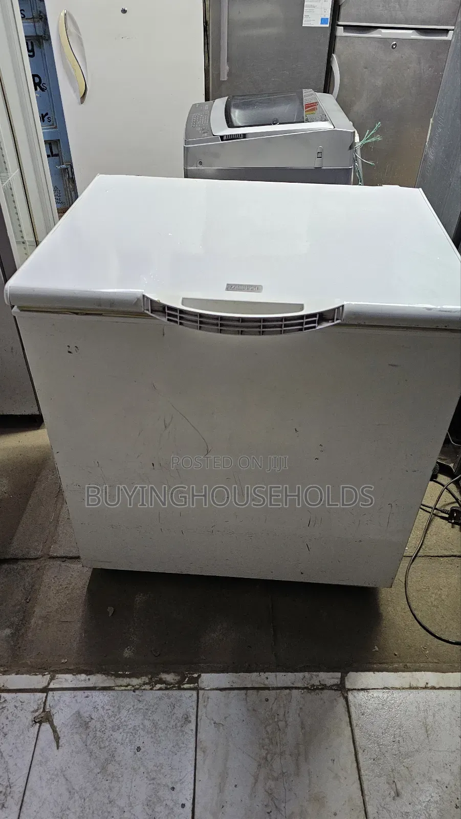Zanussi Ex Uk 250l Chest Freezer