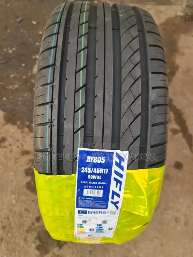 245 /45 R17 Hifly Tyres (New Technology) - main view