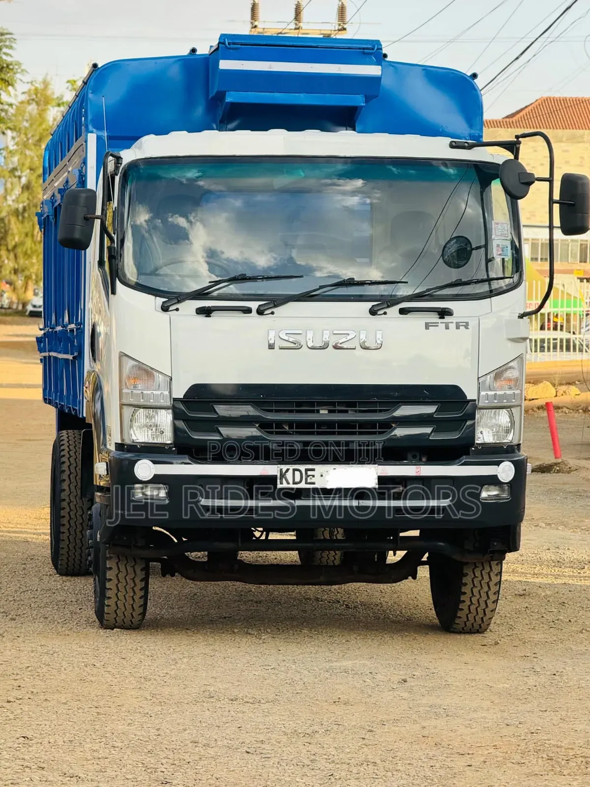 Isuzu FTR Local 2021