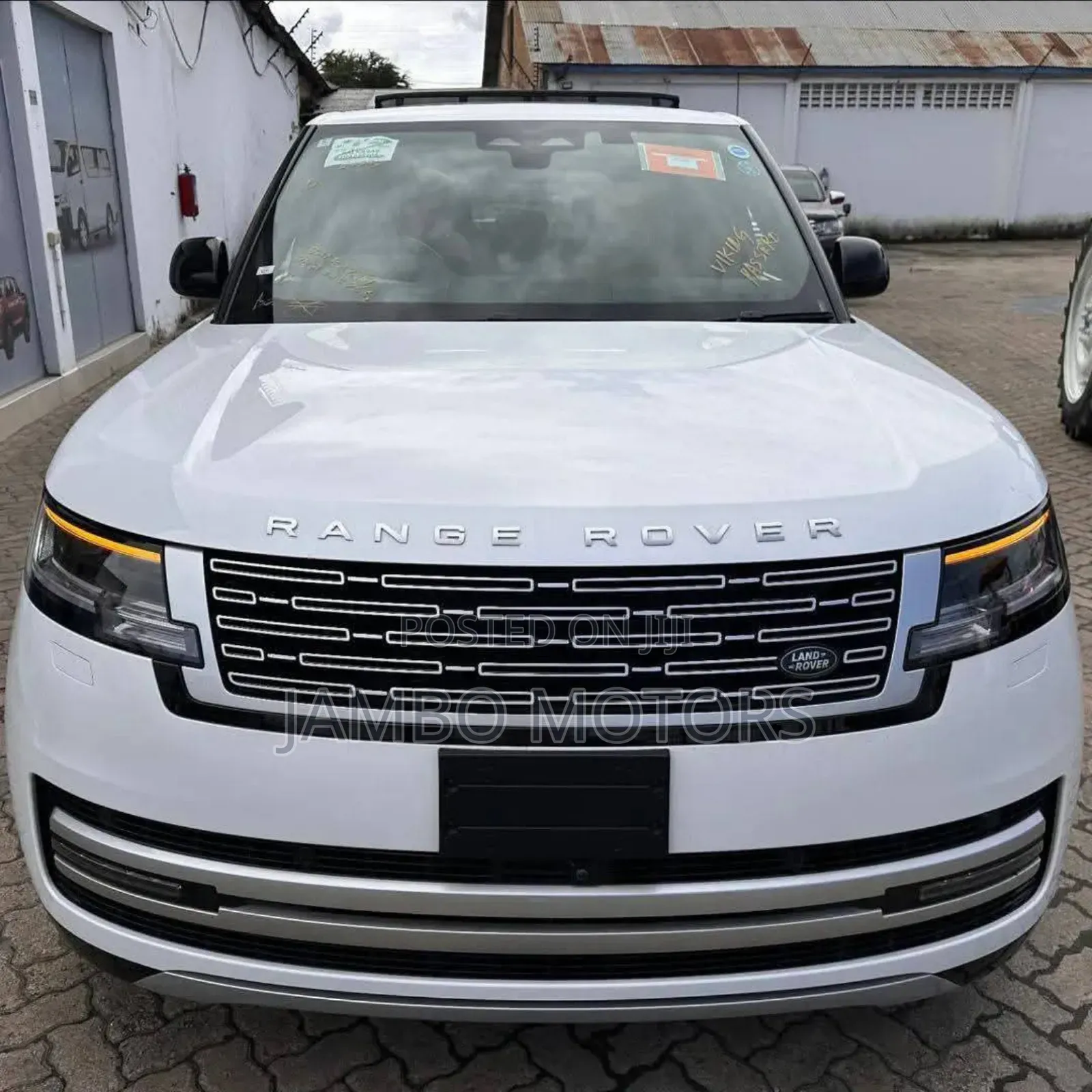 Land Rover Range Rover Vogue 2023 White