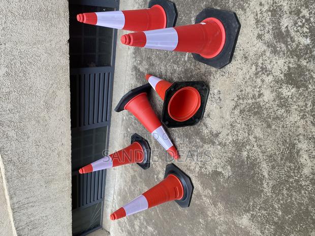 Reflective Safety Cones - thumbnail 2