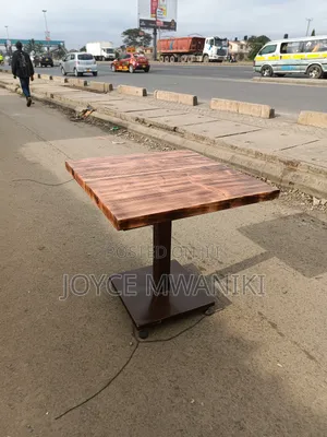 Square Wooden Hotel Table 