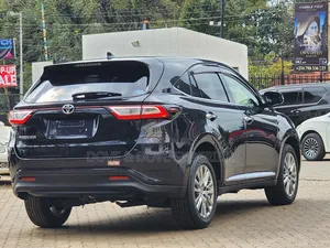 Toyota Harrier 2.0 4WD 2018 Purple