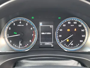 Toyota Harrier 2.0 4WD 2018 Purple
