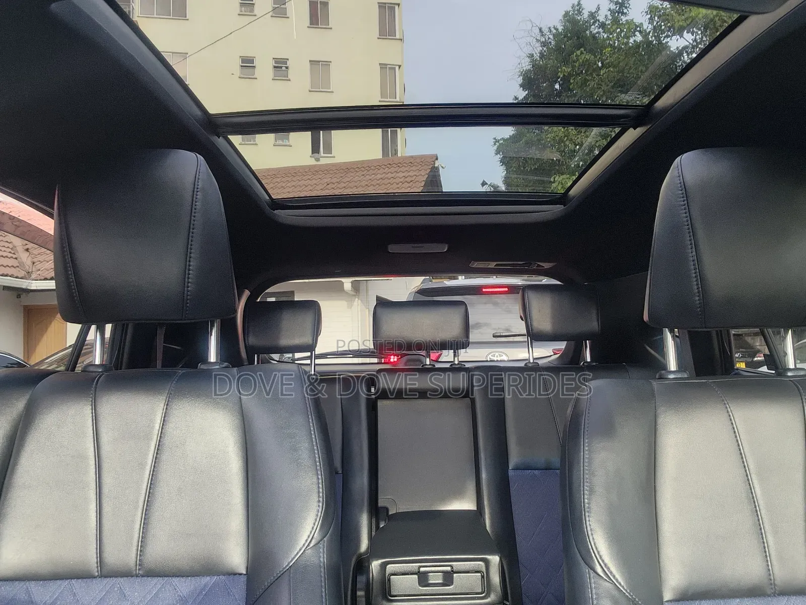 Toyota Harrier 2.5 Hybrid 4WD 2019 Purple
