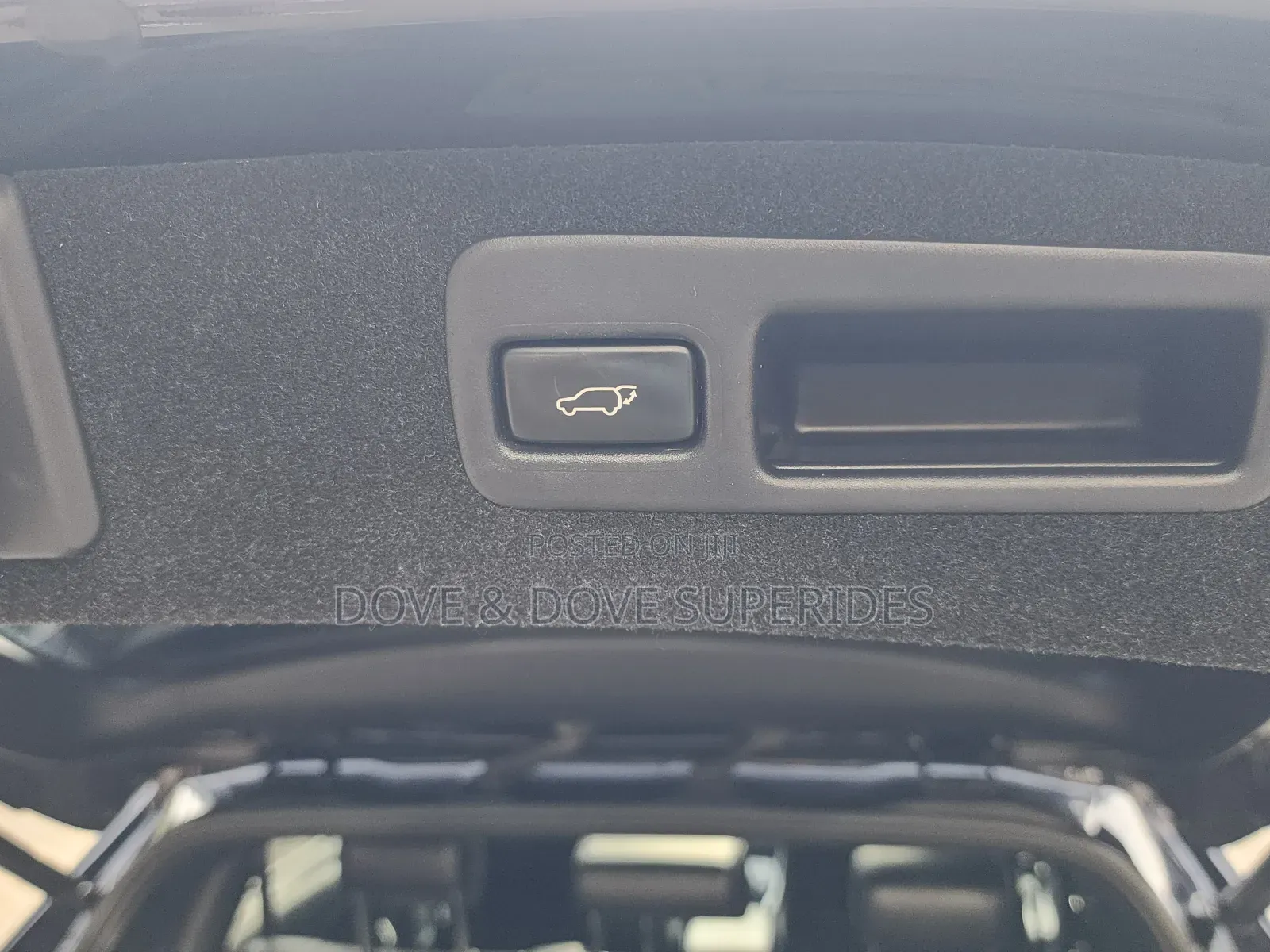 Toyota Harrier 2.5 Hybrid 4WD 2019 Purple