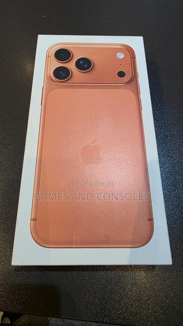 New Apple iPhone 17 Pro Max 256 GB Orange - main view