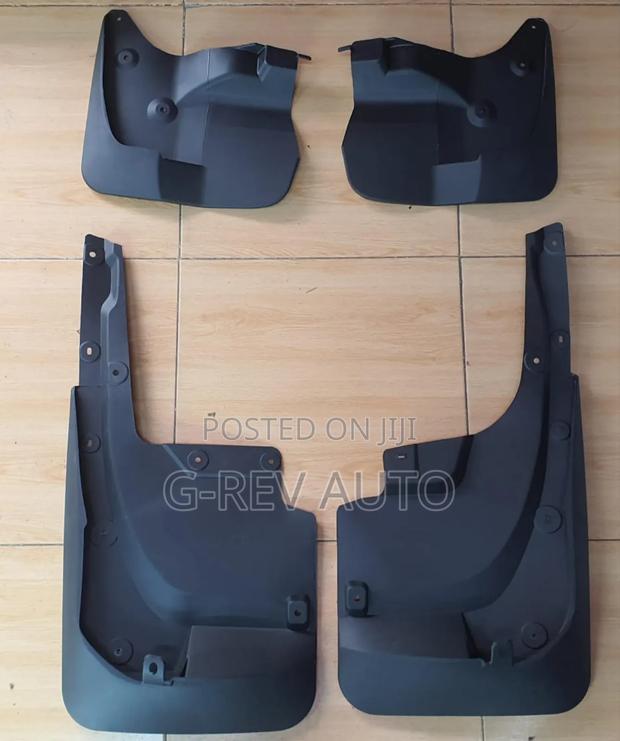 Land Cruiser 200 Series Mudflaps