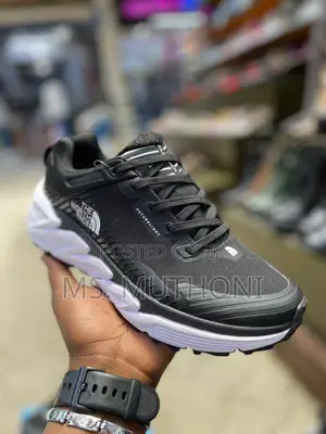Columbia Boa X North Face Available  Sizes 40-44