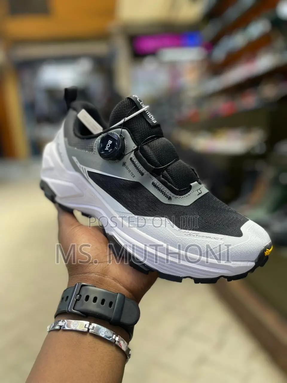 Columbia Boa X North Face Available  Sizes 40-44