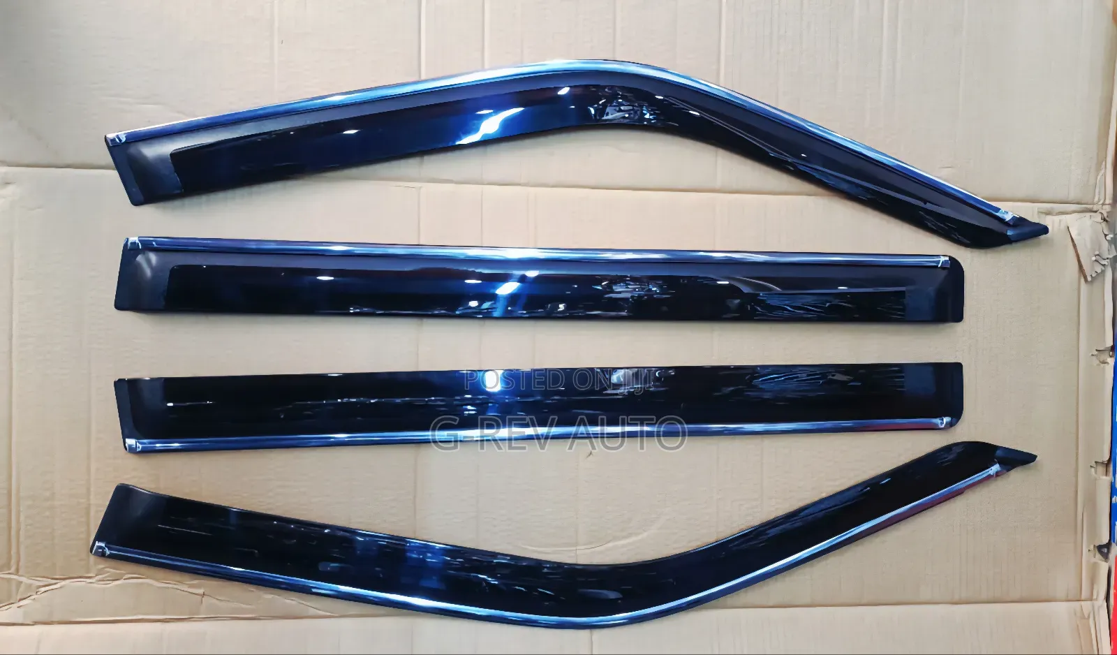 Toyota Fielder Windbreakers