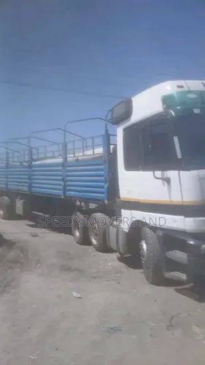 Boxbody, Flatbed, Highsided Trailers Are Available