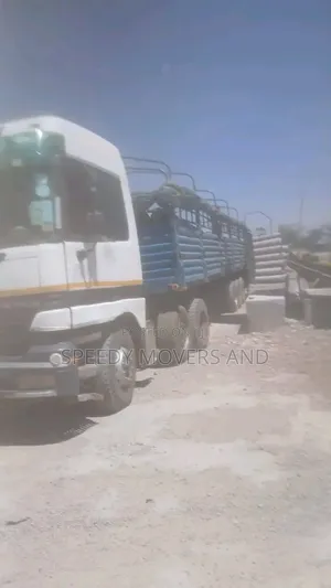 Boxbody, Flatbed, Highsided Trailers Are Available