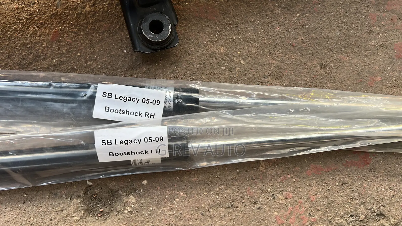 Subaru Legacy/Outback Bp9 Boot Shocks