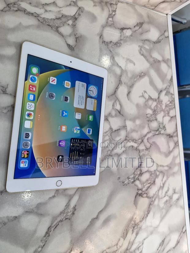 Apple iPad Air 32 GB Silver - thumbnail 4