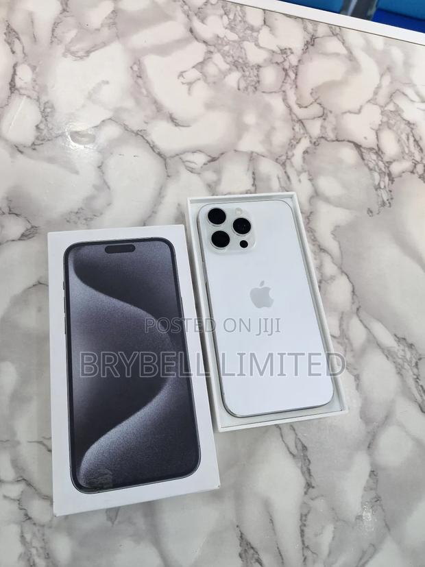 Apple iPhone 15 Pro Max 256 GB White - thumbnail 10