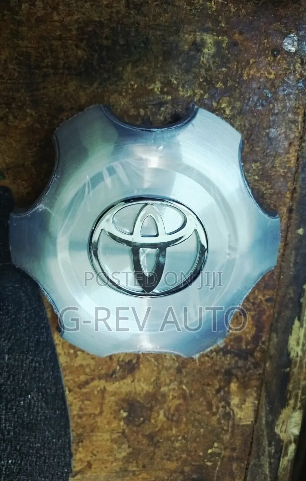 Prado J120 Wheel Hub Cap