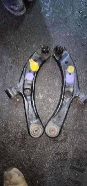 Suzuki Swift 2010-2014 Control Arm