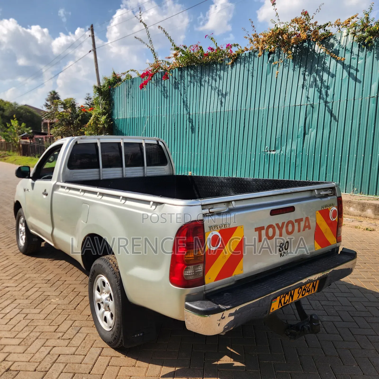 Toyota Hilux 2010 Silver